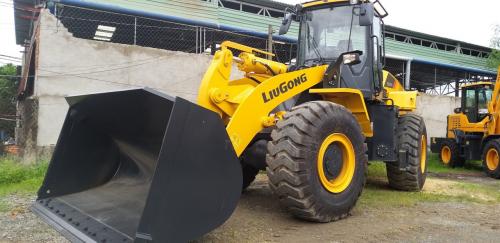 ĐẦU TƯ XE XÚC LIUGONG PHỤC VỤ TRẠM TRỘN BÊ TÔNG TƯƠI